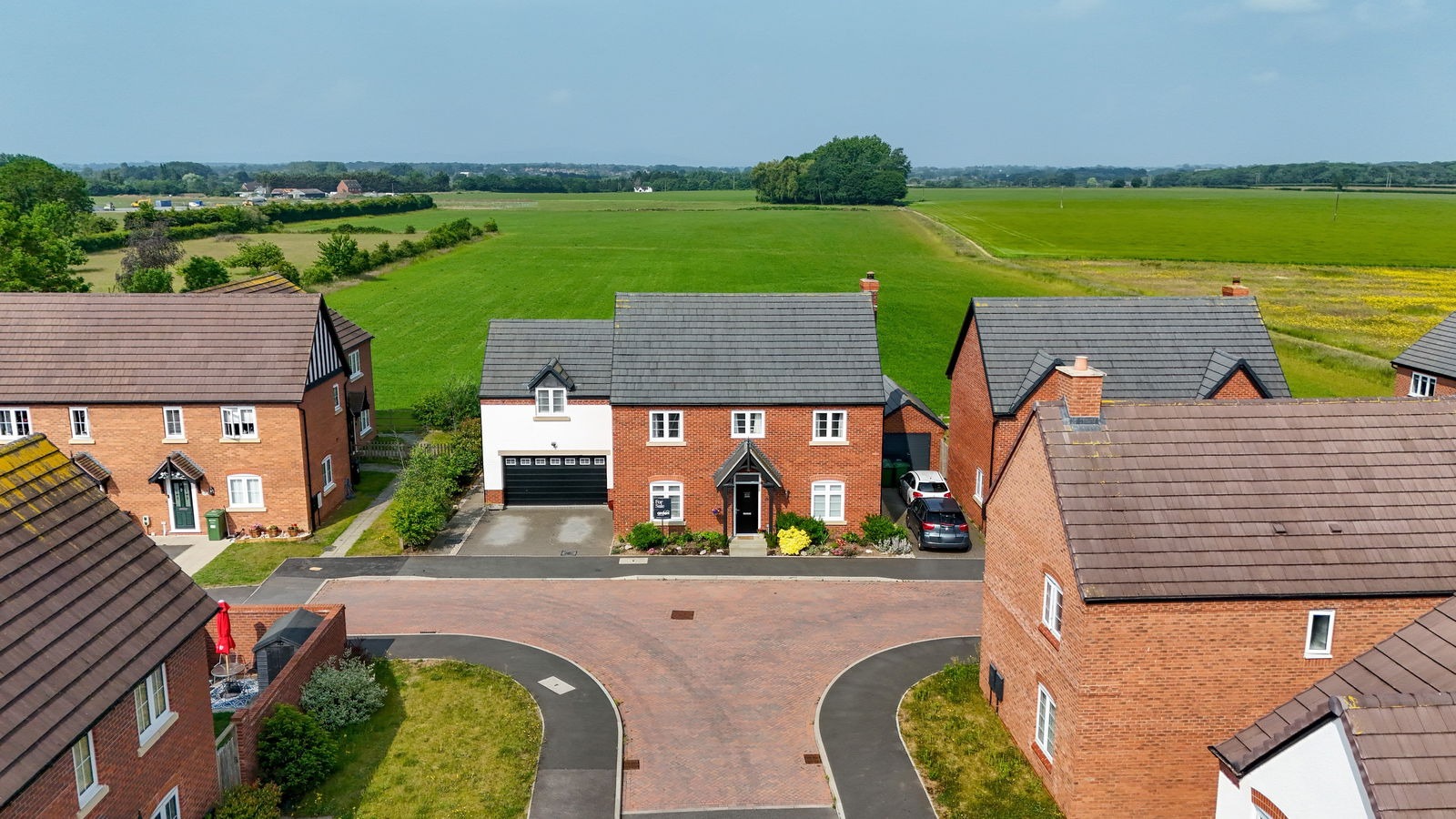 Coates Drive, Pinvin, Pershore, WR10 2DH